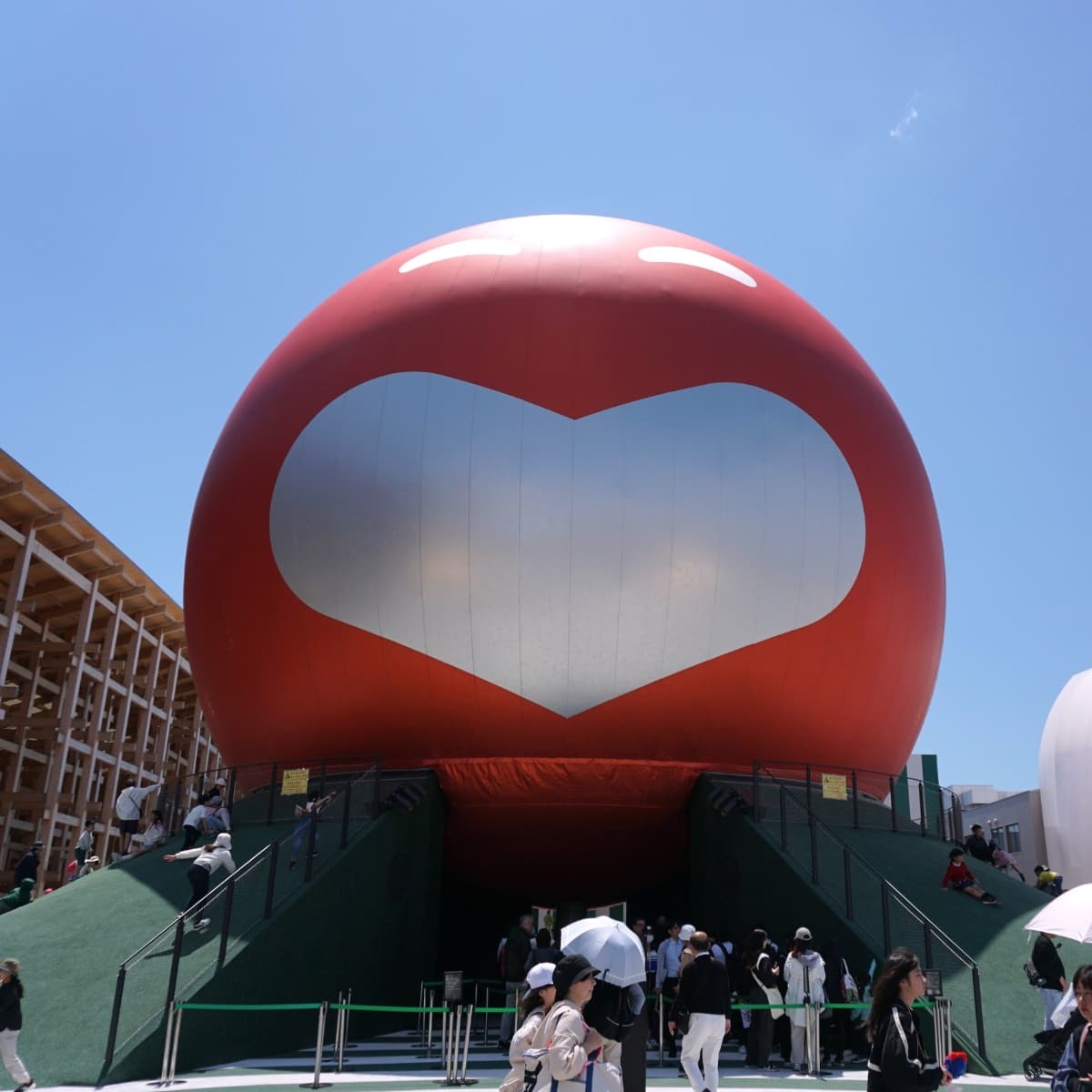 Yoshimoto Pavilion Waraii Miraii 