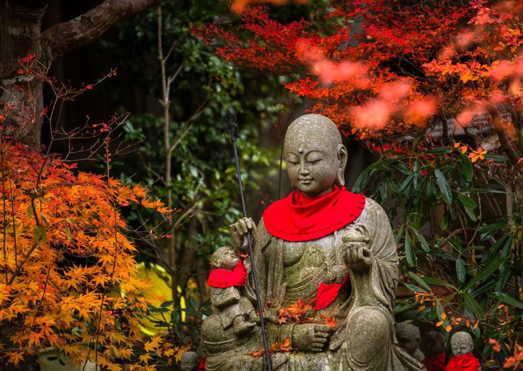  Jizo statue in autumn garden of Sanboin Temple