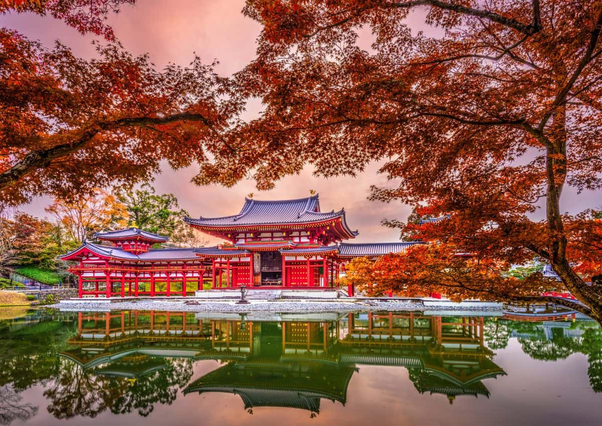 Byodo-In Temple in Valley of the Temples