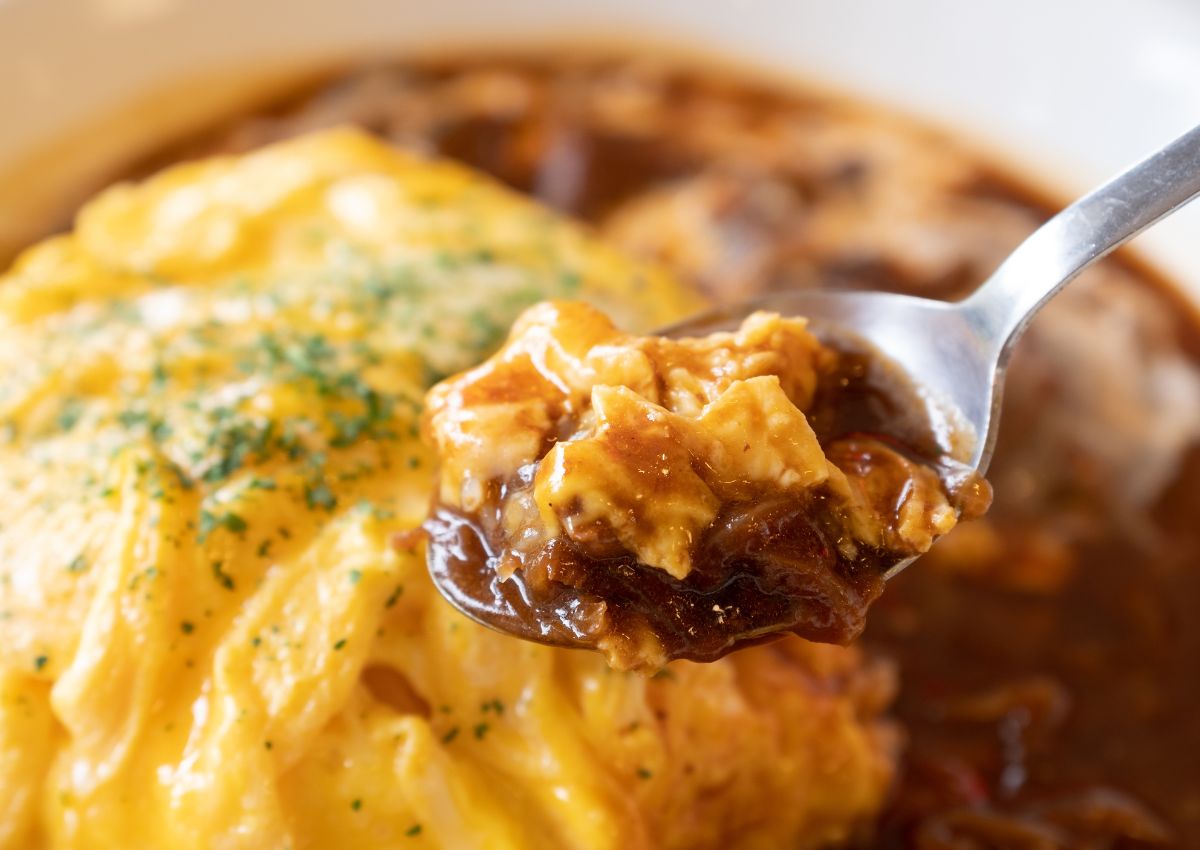 Japanese omelette with curry rice