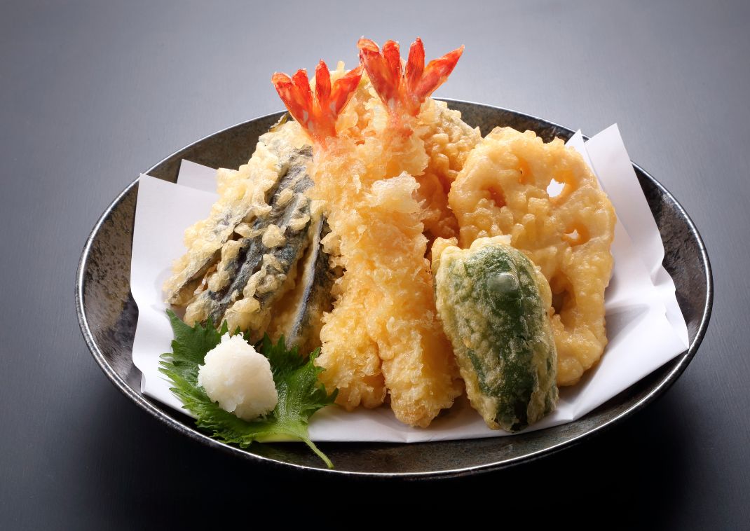 Bowl of Japanese tempura prawns