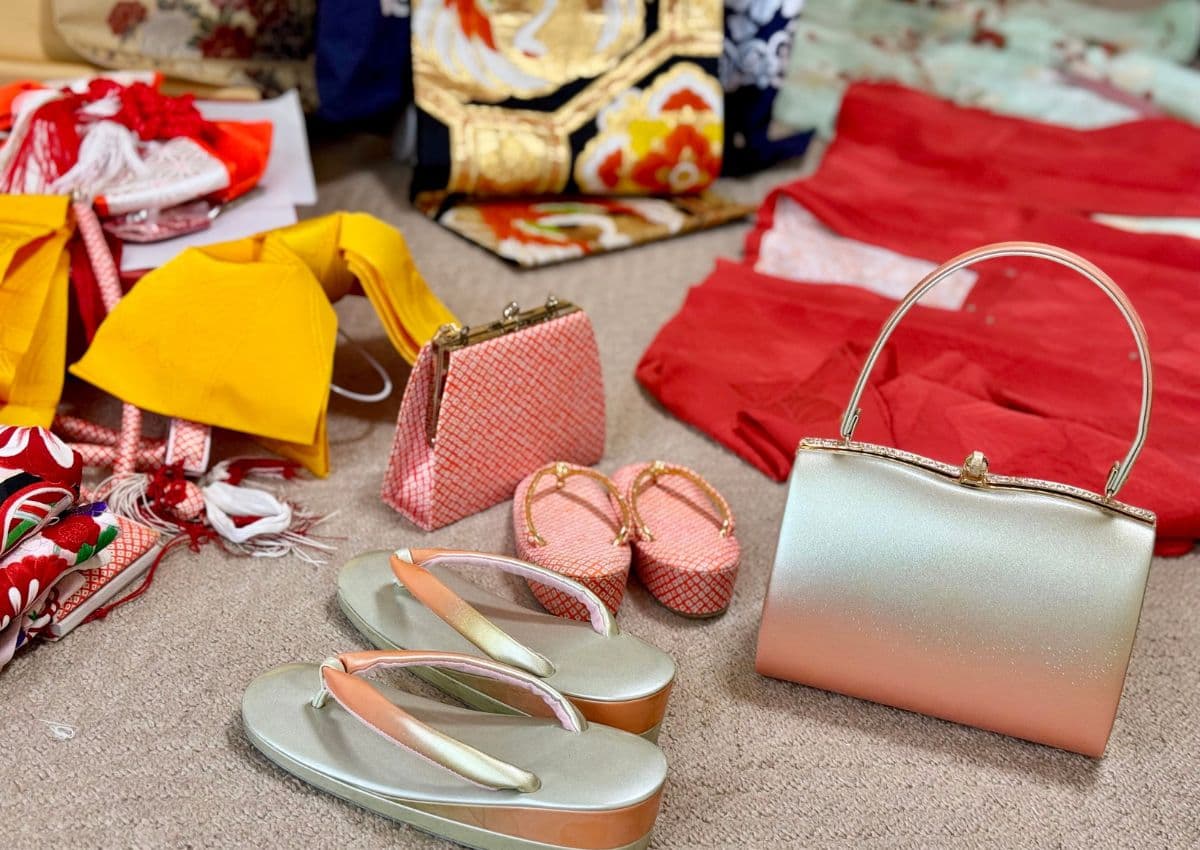 Kimono accessories