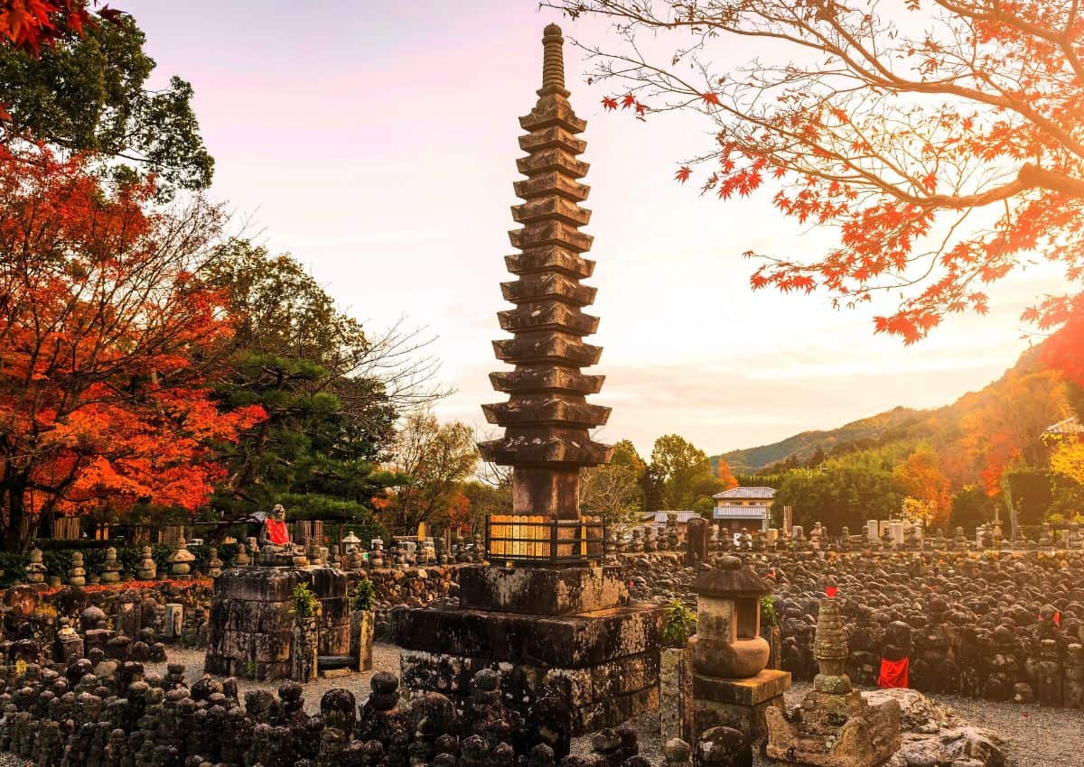Stone buddhas and pagoda in Adashino Nenbutsuji Temple, Kyoto