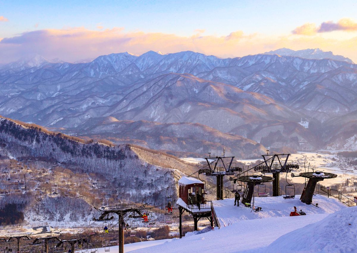 Sunset at Hakuba valley in winter, Nagano