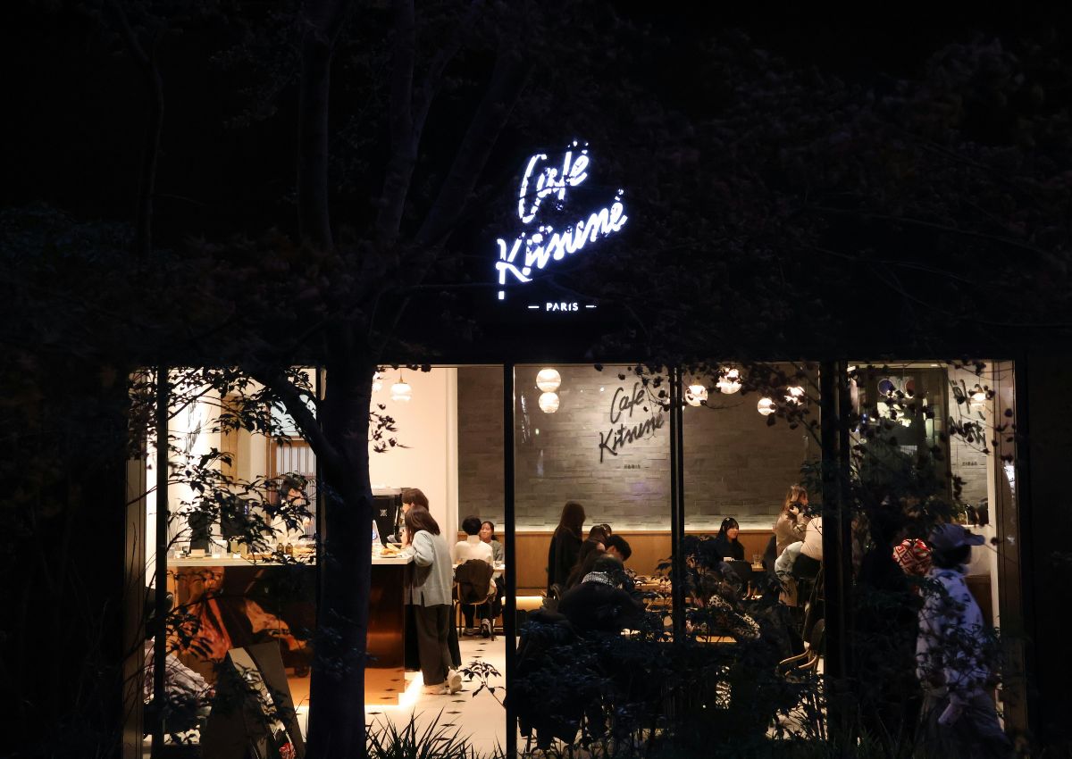 Cafe Kitsune at night in Tokyo, Japan