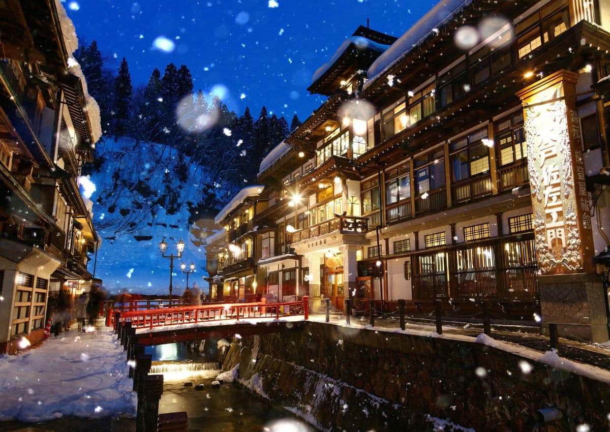 Snowy night at Ginzan Onsen