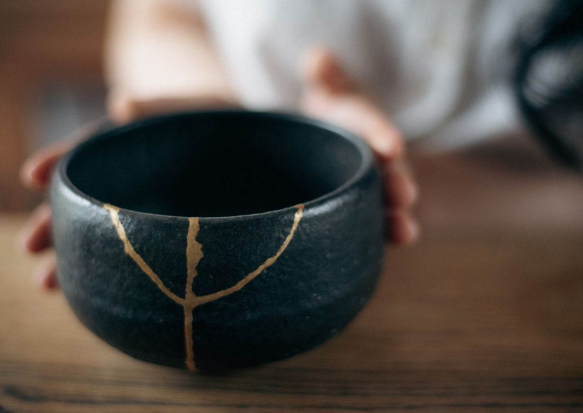 Raku tea bowl with Kintsugi