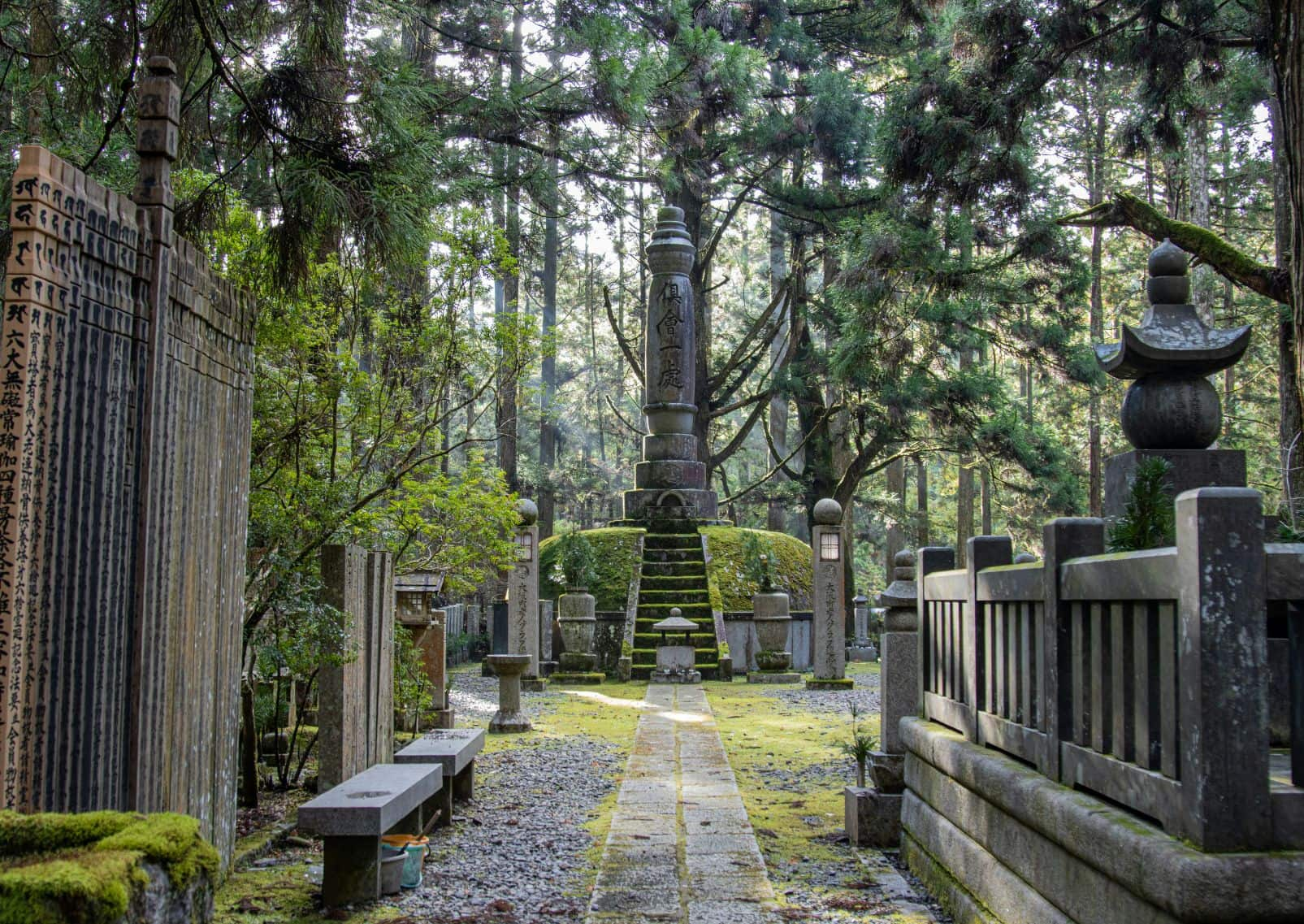 cemetery on mount koya