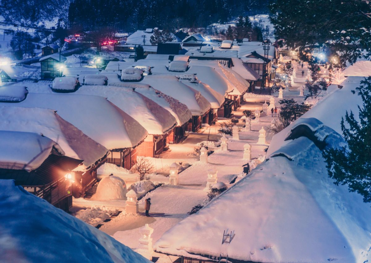 Ouchi-juku in the winter snow