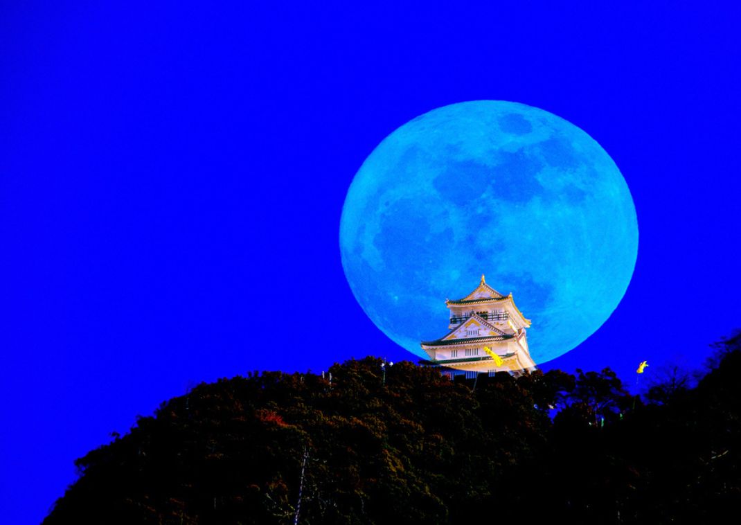  Gifu Castle atop Mt. Kinka