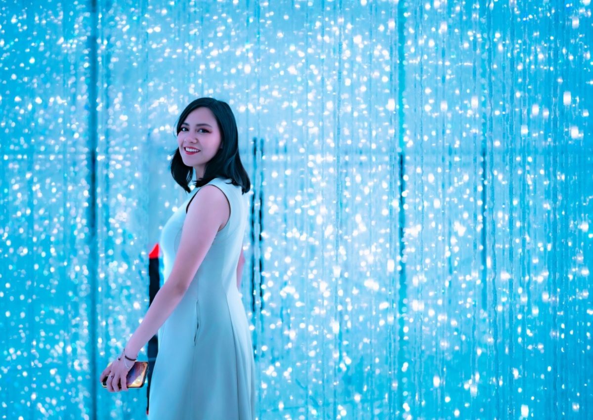 Woman at teamLab Borderless art installation in Tokyo