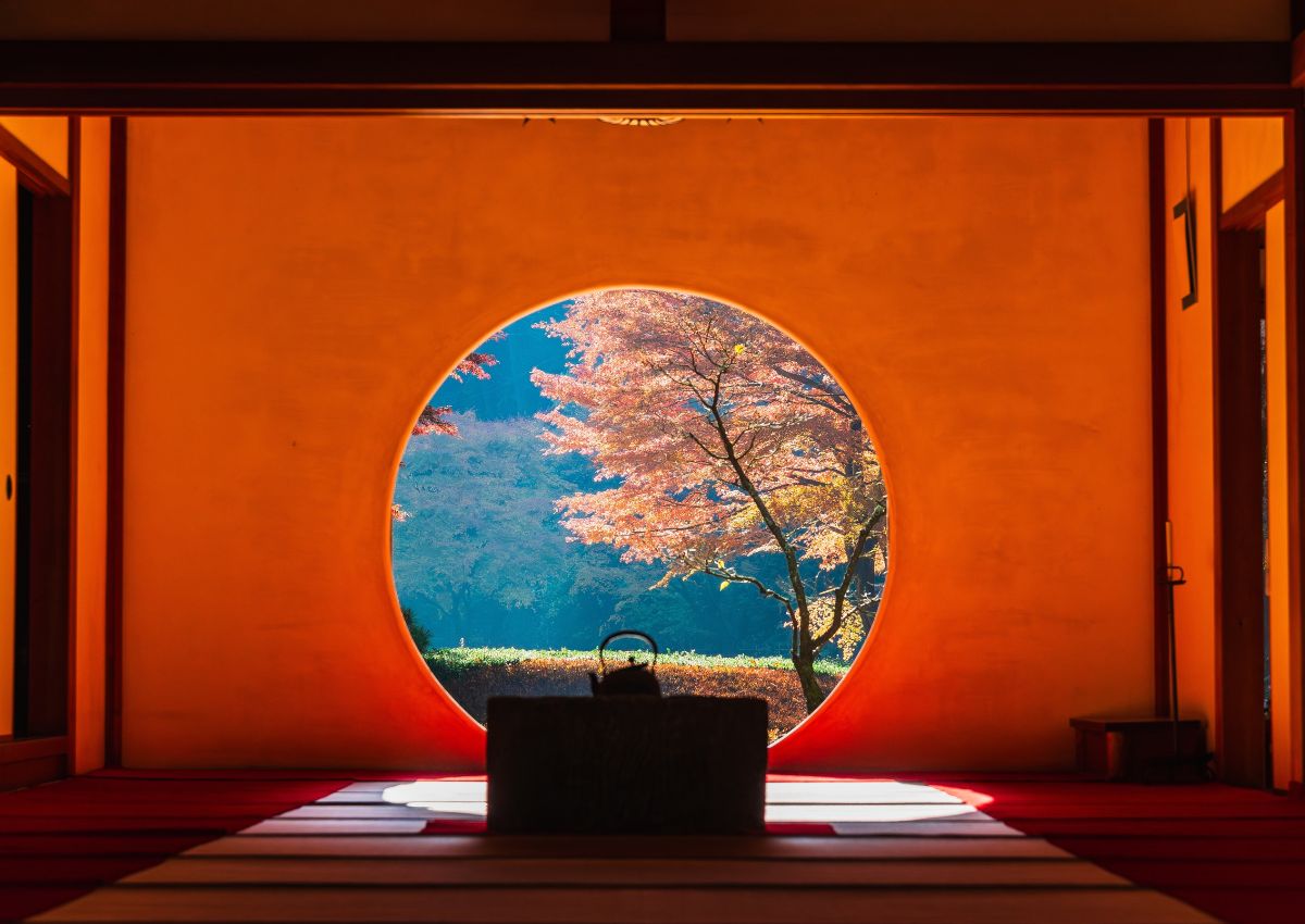 Temple window with arrangement at Meigetsuin Temple, Kamakura