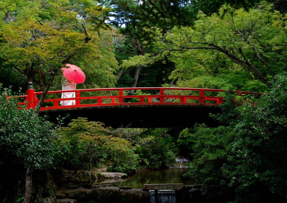 Lady in kimono in Momijidani Park, Miyajima Island