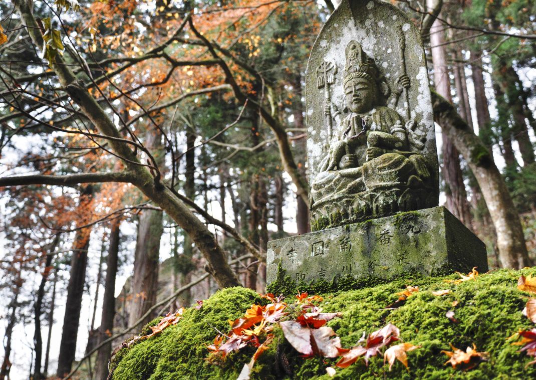 Buddha statue in Tashoba at Risshakuji Yamadera Temple.