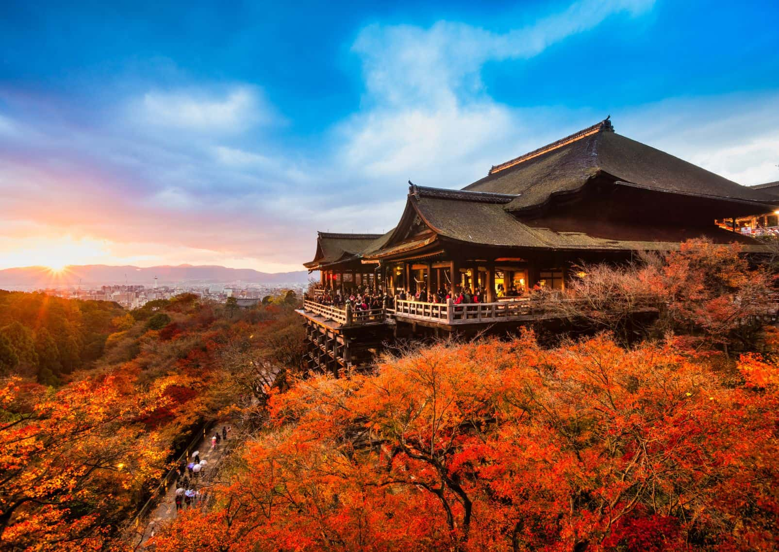 Autumn colours at Kiyomizu-dera Temple, Kyoto, Japan