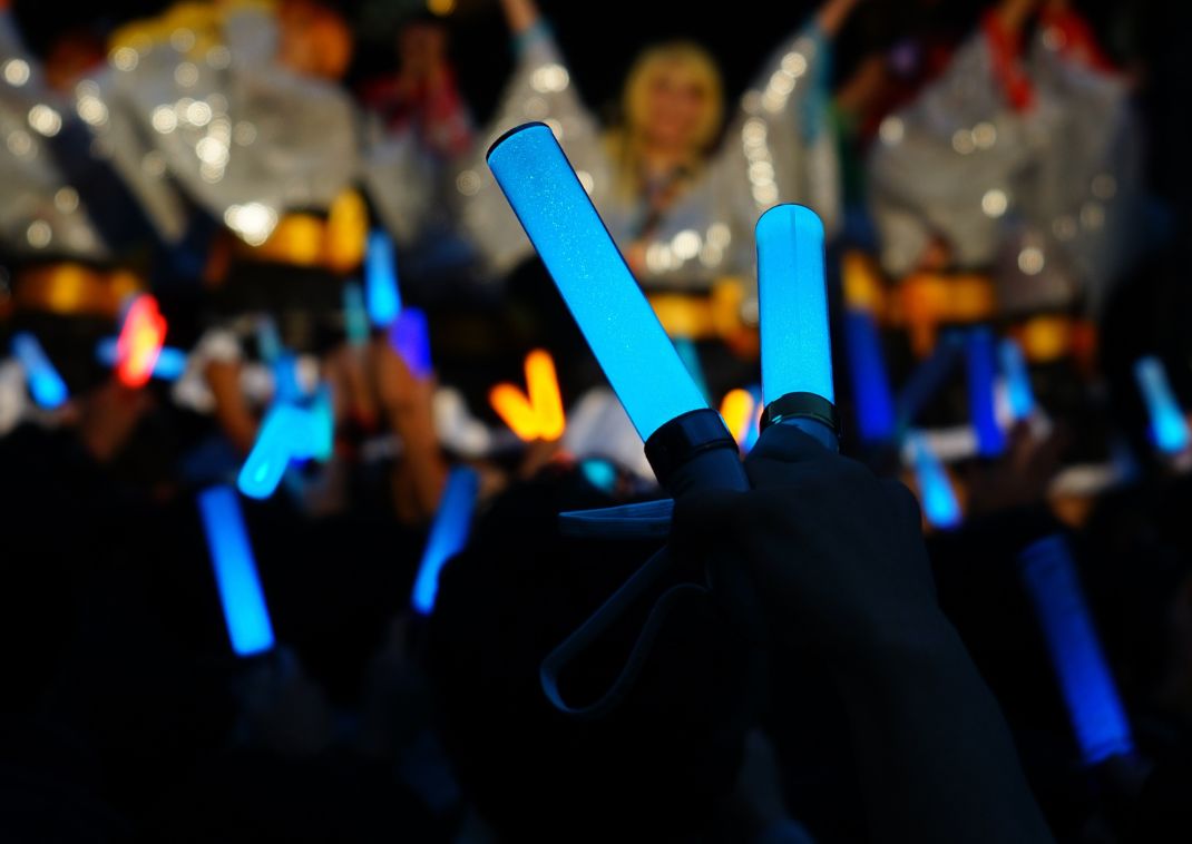 Live idol show with audience lights