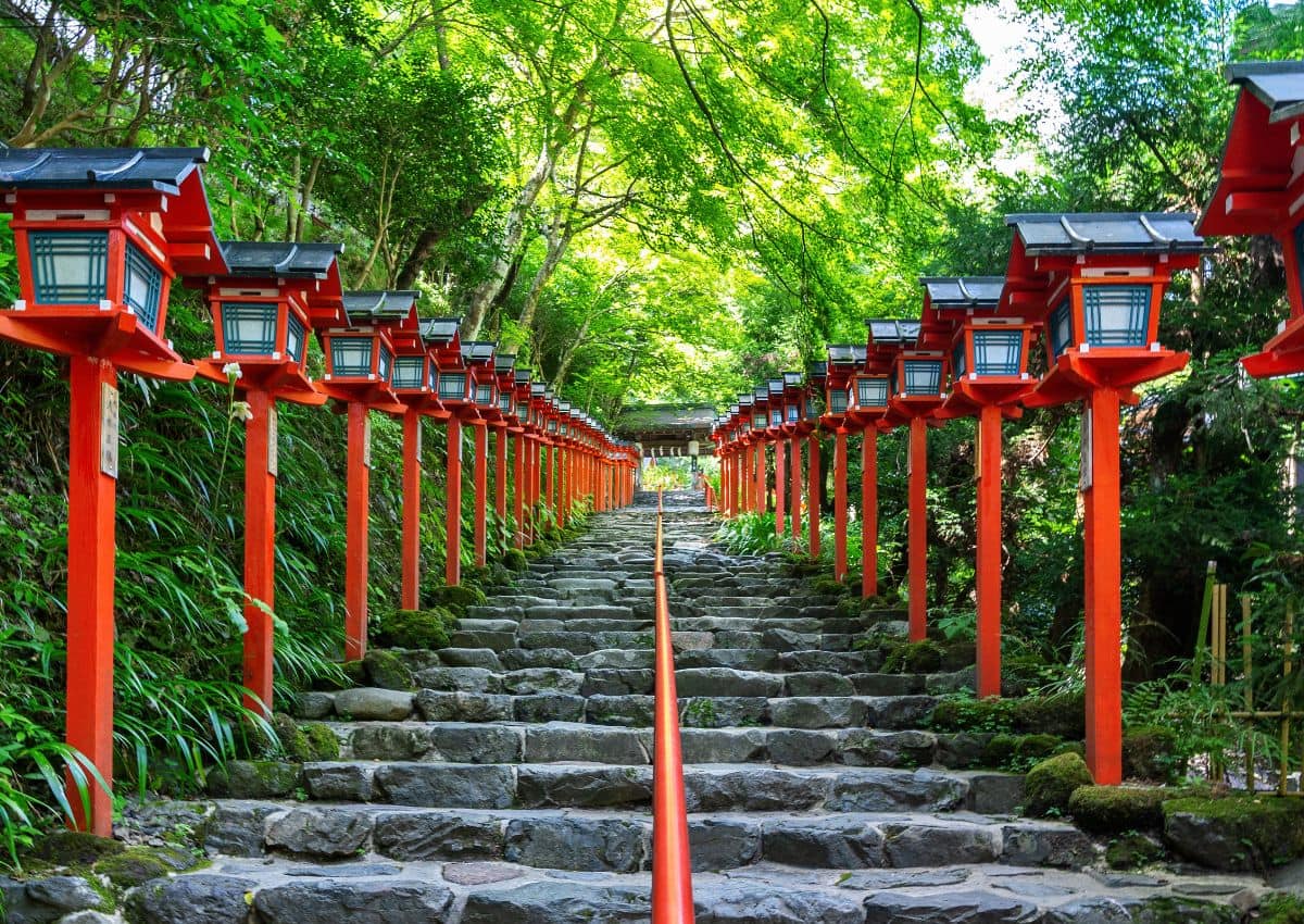 The red traditional lamps at Kifune shrine