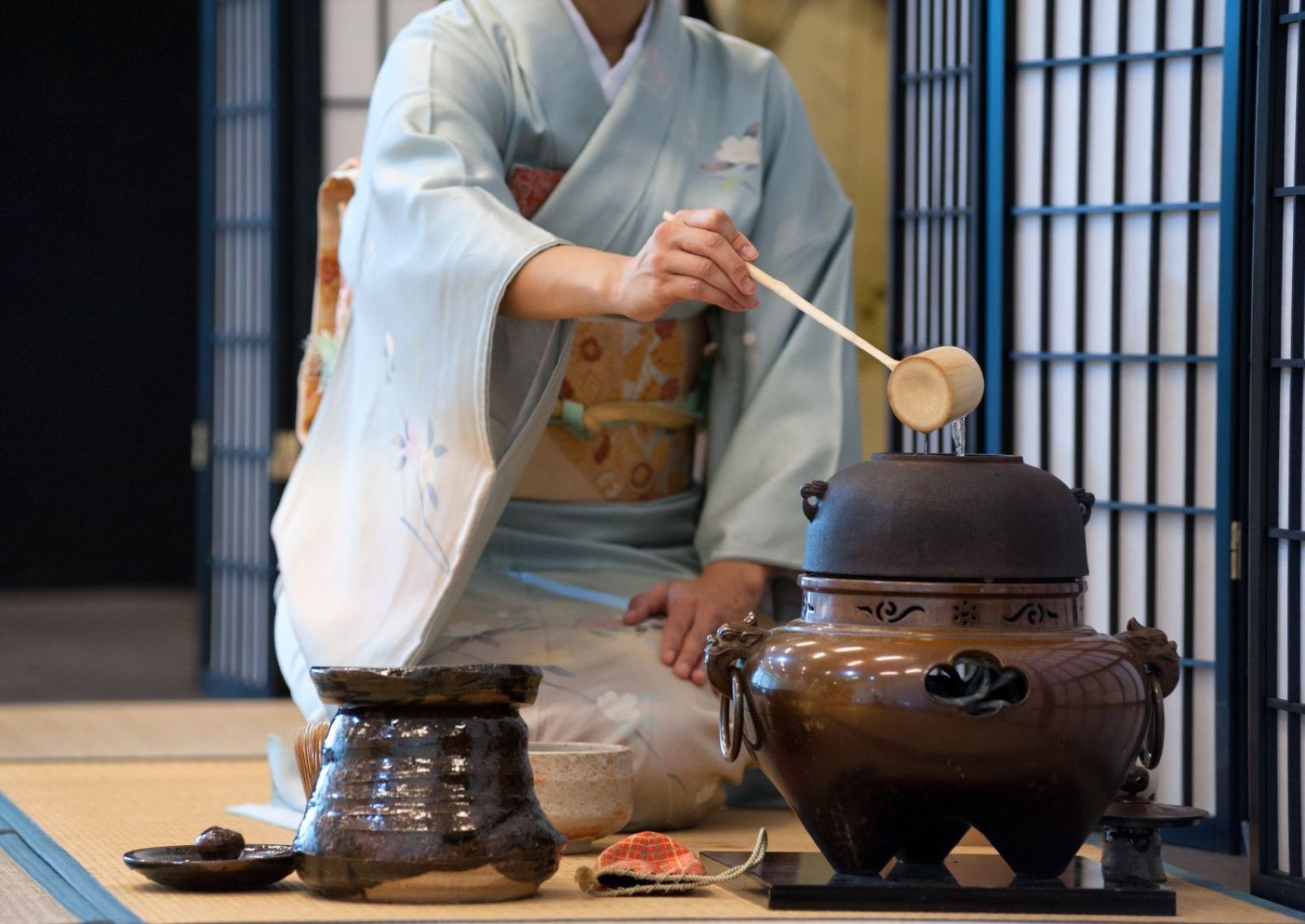 Japanese lady demonstrating tea ceremony, Japan