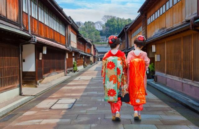 Exploring Kanazawa's Cultural Treasures