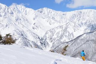 Off-piste at Hakuba