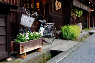 Takayama streets 