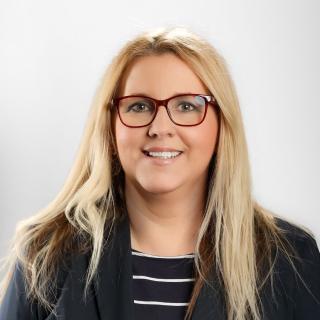 Zsuzsanna Klinszky - Travel Consultant