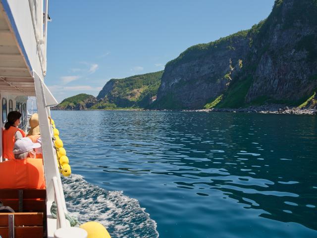 Cruise boat on the sea at Shiretoko