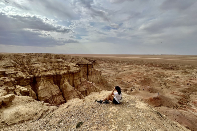 Enjoying the view at Tsagaan Suvarga at Gobi Desert in Mongolia