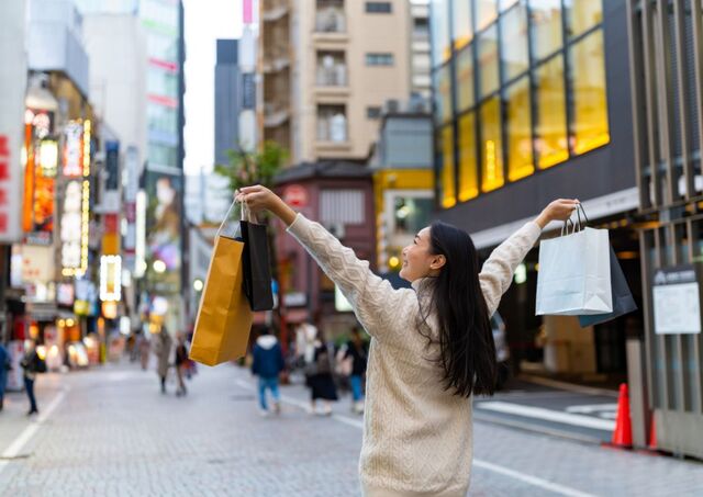 Woman shopping in Tokyo, Japan