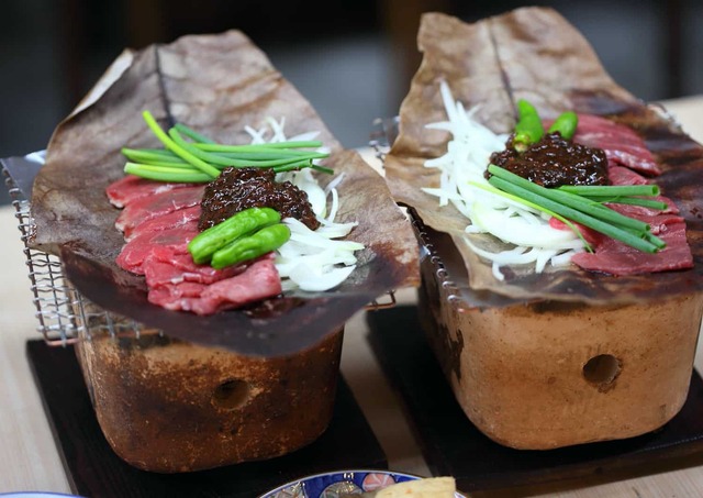 Hoba Miso, a traditional dish from Takayama