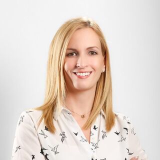 Szabina Román-Ruszinkó - Operations Manager