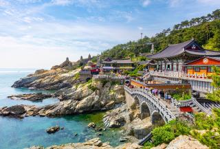 Yonggungsa Buddhist Temple, Busan