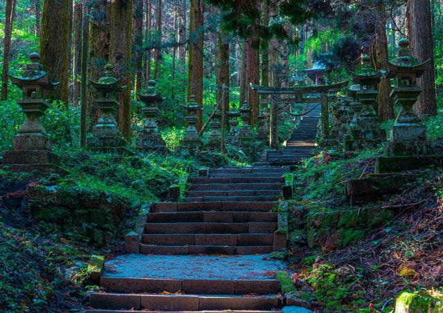 Kamishiki-mikumanoza Shrine