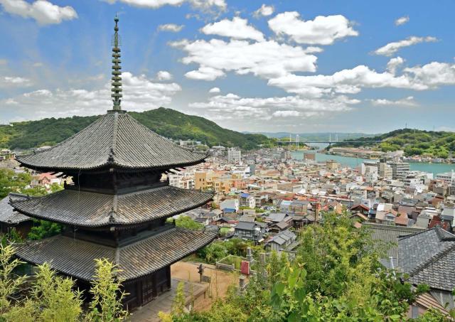 Ten'neiji Temple overlooking Onomichi