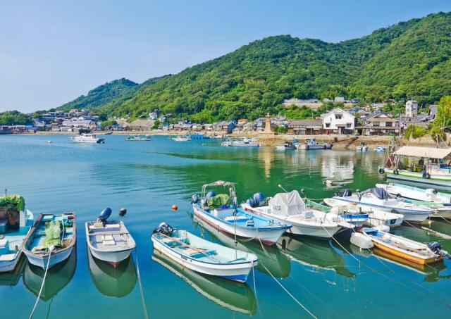Tomonoura Bay