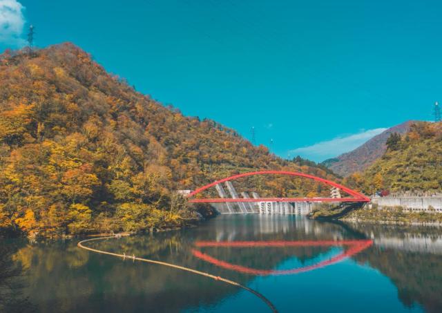 Lake Unazuki and Komen Bridge