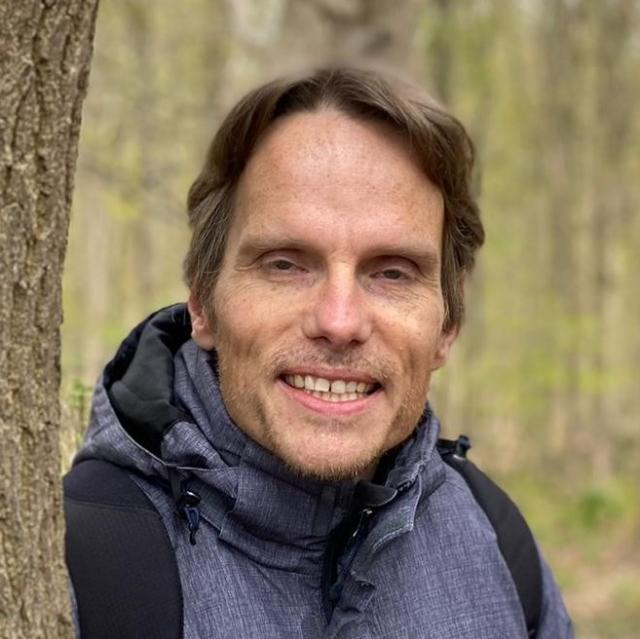 Niels van Hoek