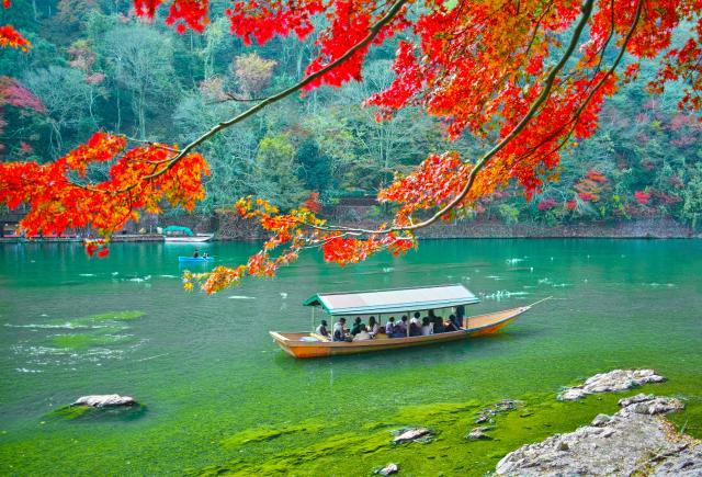 Arashiyama Boat, Kyoto